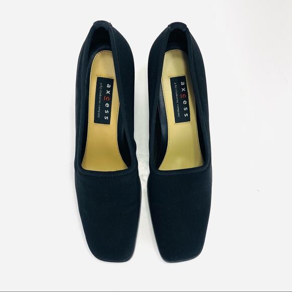 Axcess Mover Black Pumps Size 8 Fabric Upper Leather lining Closed Squared Toe - Picture 13 of 16